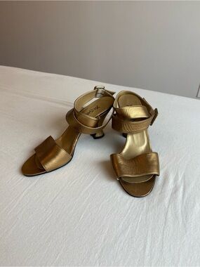 YSL Yves Saint Laurent Gold Leather Heels
